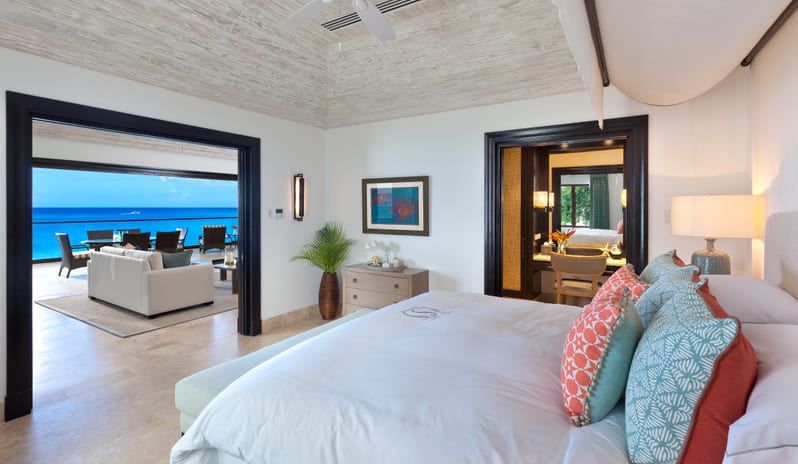 Tree Top Suite Curlew bedroom details_10128